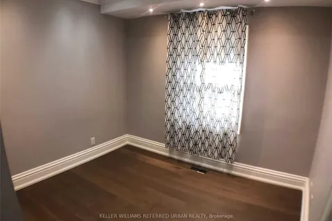 141 Gracefield Ave, Toronto, ON M6L 1L4