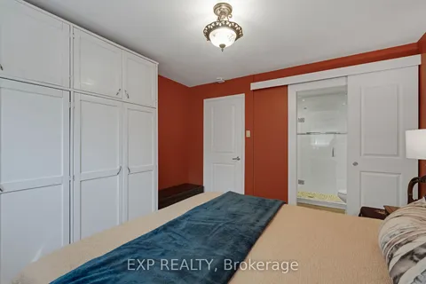 3395 Galena Cres, Mississauga, ON L5A 3L7