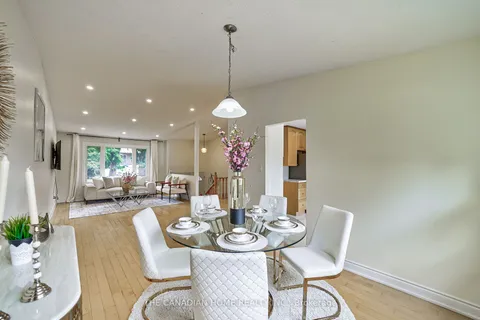 6793 Segovia Rd, Mississauga, ON L5N 1P1