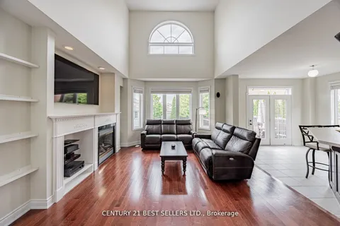 36 Hampton Springs Dr, Brampton, ON L6P 2W3