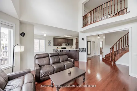 36 Hampton Springs Dr, Brampton, ON L6P 2W3