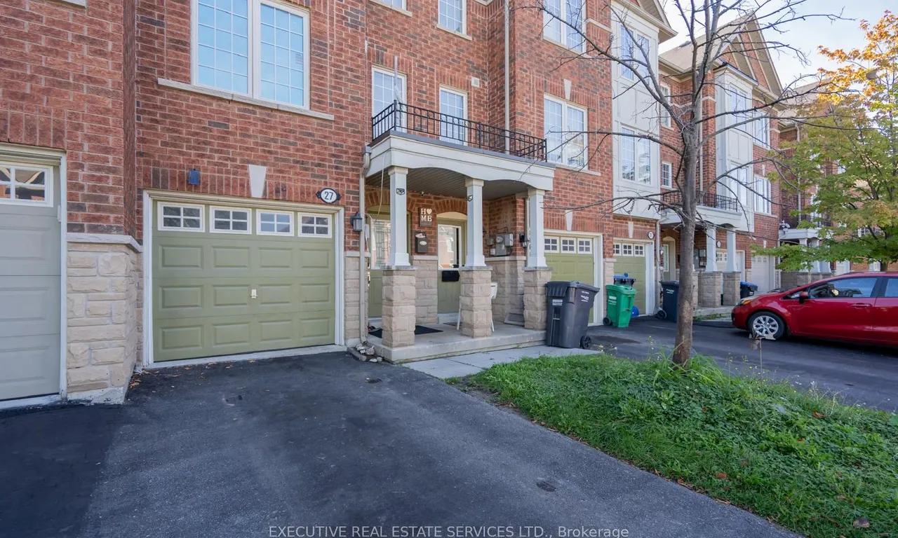 27 Denison Ave, Brampton, ON L6X 0H2