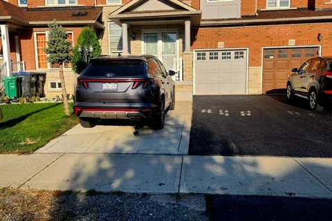 43 Snowshoe Lane, Brampton, ON L6R 0J6