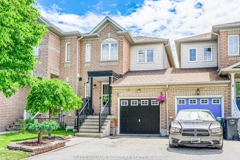 8 Thunderbird Tr, Brampton, ON L6R 2T3