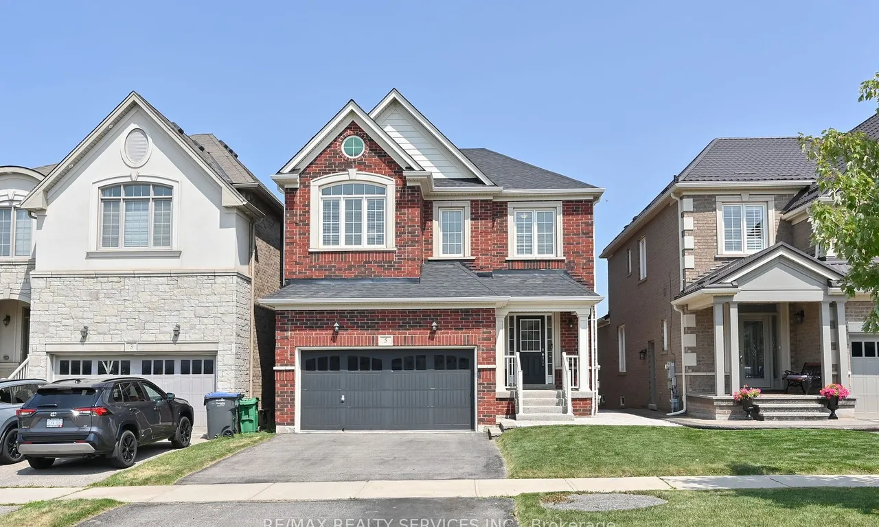 5 Alister Dr, Brampton, ON L6X 5G5