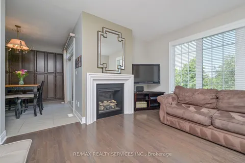 5 Alister Dr, Brampton, ON L6X 5G5