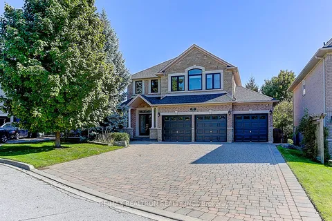 518 Spruce Needle Crt, Oakville, ON L6H 7L2