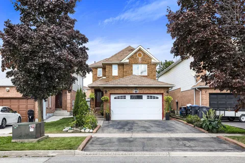 69 Wooliston Cres, Brampton, ON L6Y 4J4