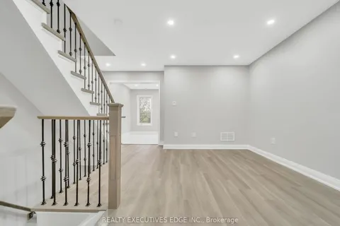 6020 Derry Rd, Milton, ON L9T 8H6