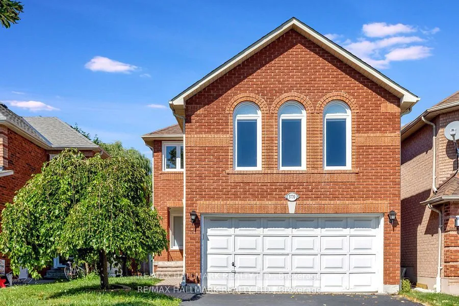 3770 Densbury Dr, Mississauga, ON L5N 6Z2