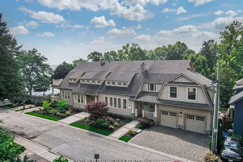 26 Trafalgar Rd, Oakville, ON L6J 3E7