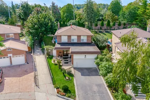 20 Pepperwood Pl, Brampton, ON L6S 3R9