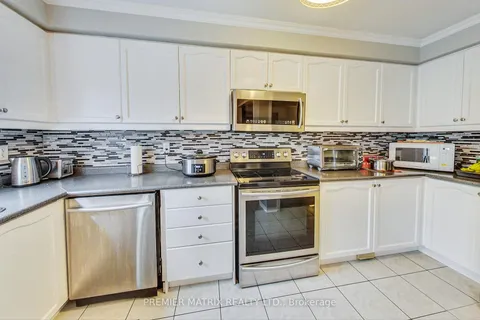 38 Lismer Cres, Caledon, ON L7E 2W5