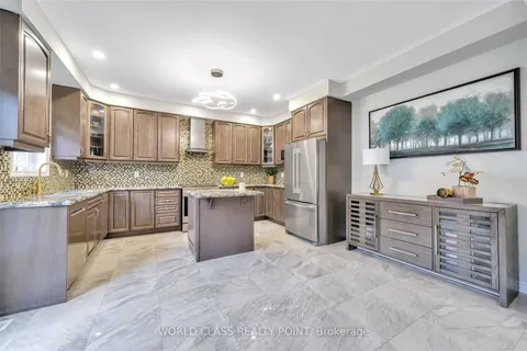 14 Loomis Rd, Brampton, ON L7A 4X4