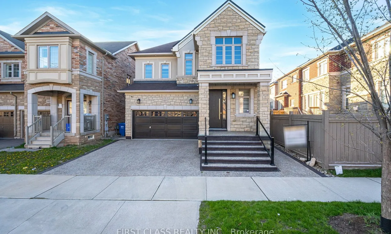 447 George Ryan Ave, Oakville, ON L6H 0S3