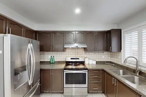 24 Secord Cres, Brampton, ON L6X 4Z3