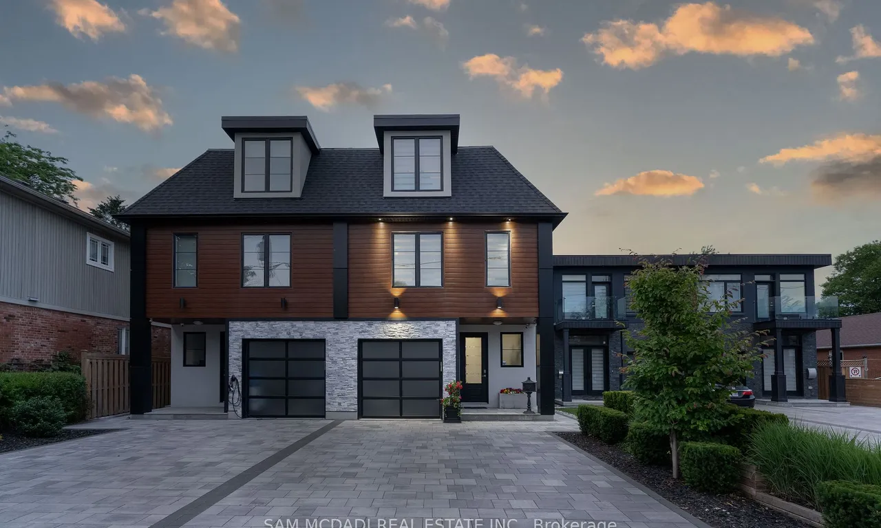 11A Maple Ave, Mississauga, ON L5H 2R9