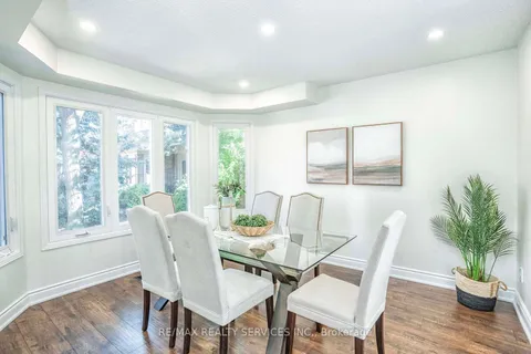 6685 Mockingbird Lane, Mississauga, ON L5N 5K1