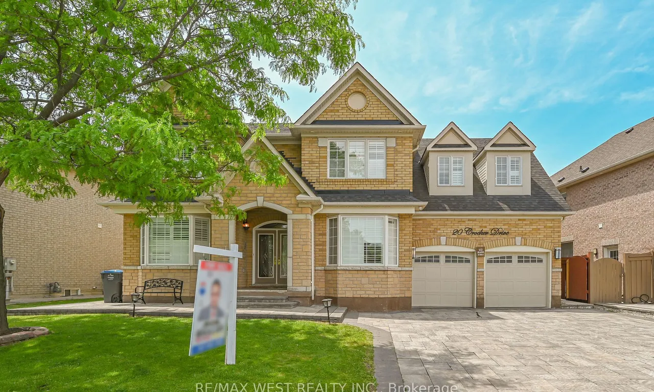 20 Crocker Dr, Brampton, ON L6P 1M7