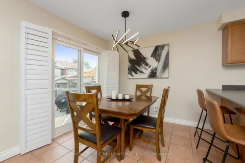 143 Porchlight Rd, Brampton, ON L6X 4R7