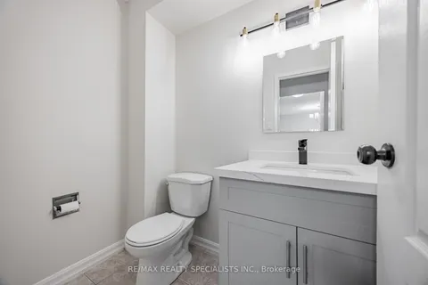 30 Winterfold Dr, Brampton, ON L6V 3T2