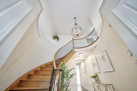 3163 Carding Mill Tr, Oakville, ON L6M 1L3