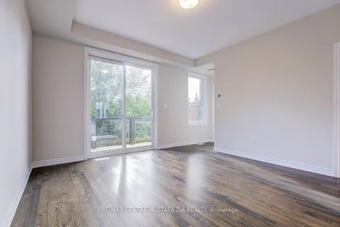 26 Folcroft St, Brampton, ON L6Y 0B6