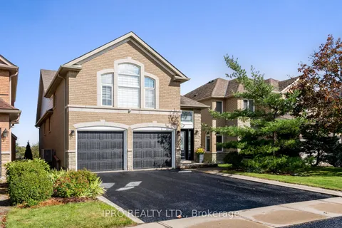 37 Summer Valley Dr, Brampton, ON L6Z 4V3
