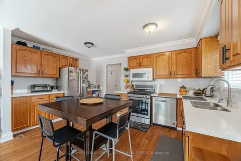 83 Fairglen Ave, Brampton, ON L6X 1K7