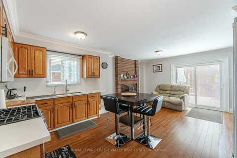 83 Fairglen Ave, Brampton, ON L6X 1K7