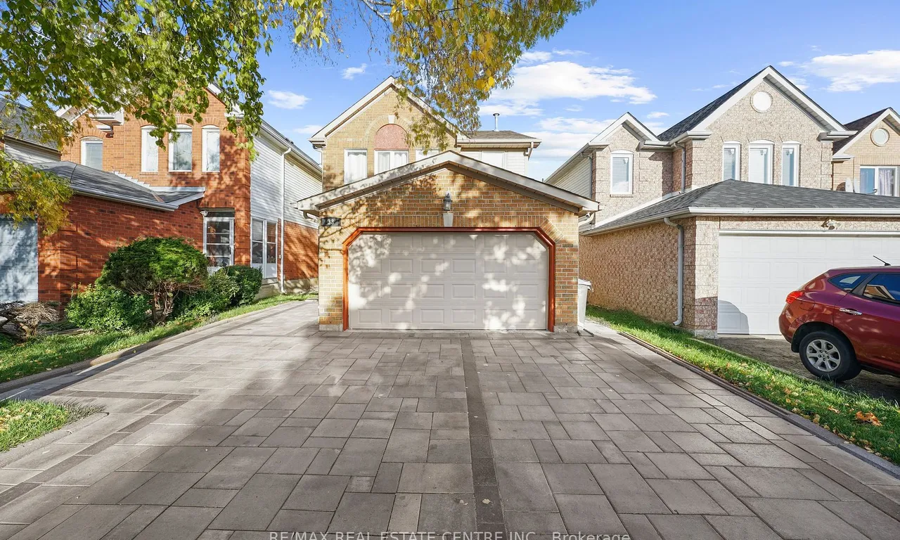 33 Trammell Lane, Brampton, ON L6Y 4J3