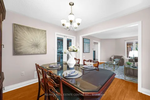 33 Trammell Lane, Brampton, ON L6Y 4J3