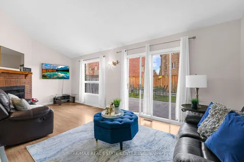 33 Trammell Lane, Brampton, ON L6Y 4J3
