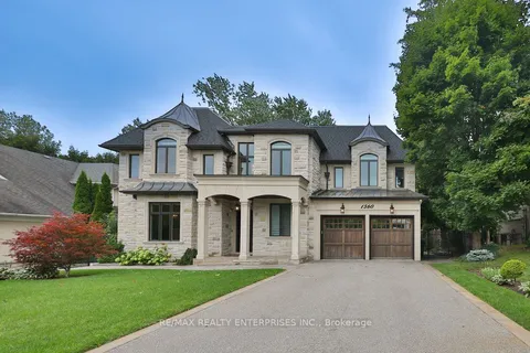 1560 Lorne Wood Rd, Mississauga, ON L5H 3G3