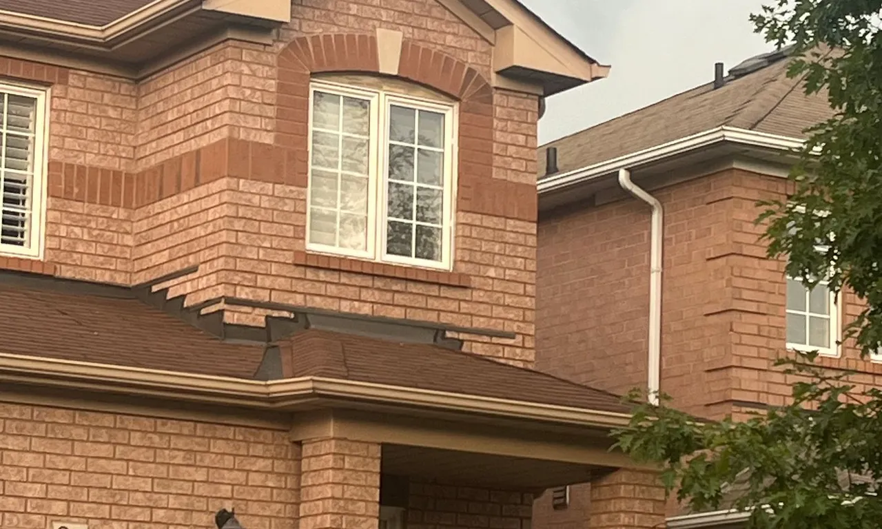 27 Lonestar Cres, Brampton, ON L7A 2H9