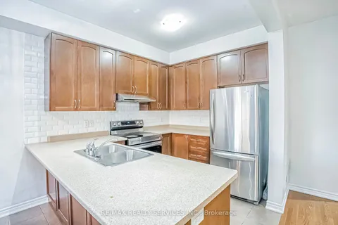 55 Naperton Dr, Brampton, ON L6R 0Z8