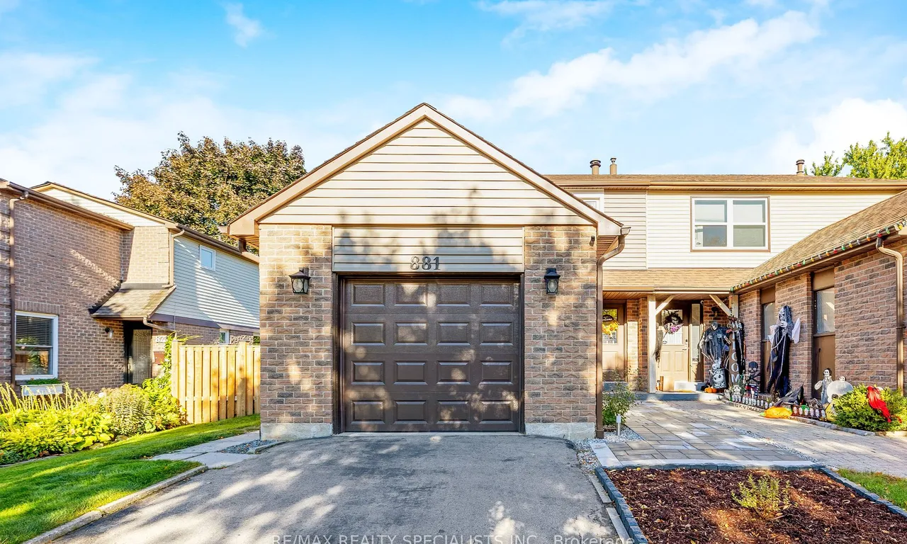 881 LAURIER Ave, Milton, ON L9T 4H4