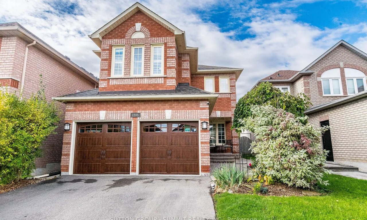 7205 SPYGLASS Cres, Mississauga, ON L5N 7H3