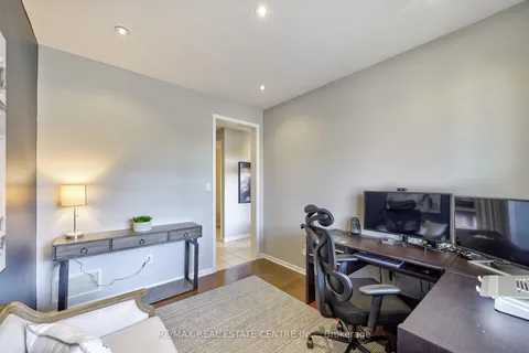 344 Leiterman Dr, Milton, ON L9T 8G2