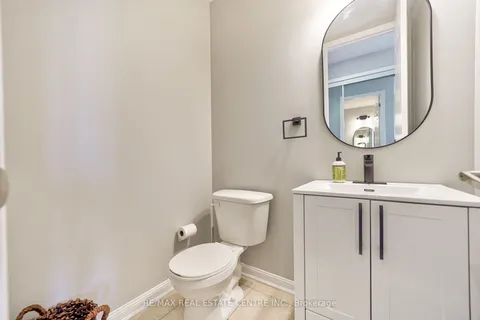 344 Leiterman Dr, Milton, ON L9T 8G2