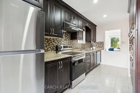 62 Stoneledge Circ, Brampton, ON L6R 1J7