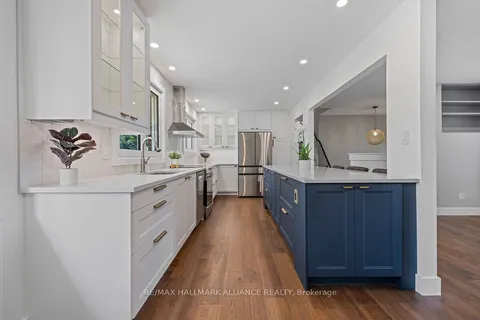 483 Caesar Ave, Oakville, ON L6J 3Z1