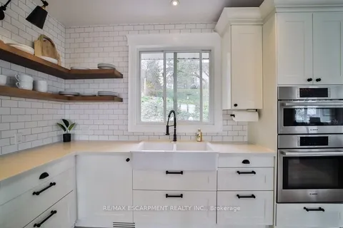 4028 Millar Cres, Burlington, ON L7P 0R5