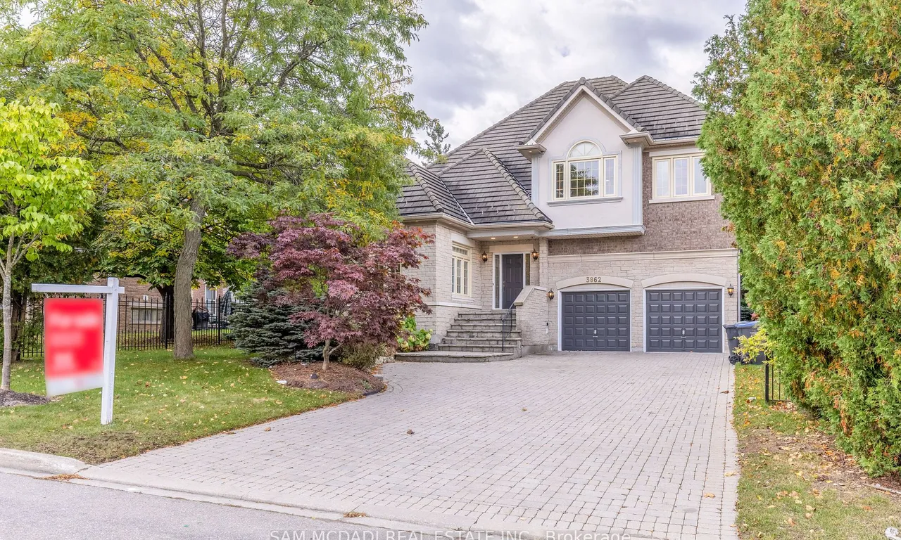 3862 O&apos;neil Gate, Mississauga, ON L5L 5X6