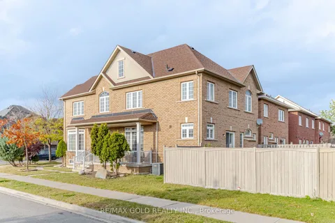 53 CHALKFARM Cres, Brampton, ON L7A 3W1