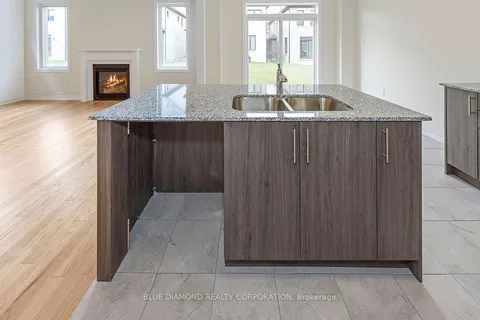 637 FULLUM LANDING, Milton, ON L9E 1V1