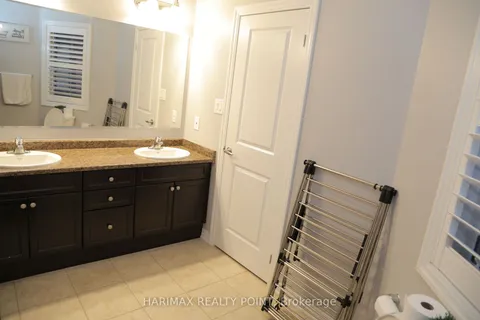51 Stedford Cres, Brampton, ON L7A 4P5