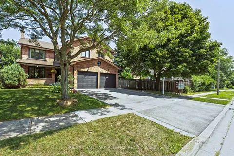 179 Romain Cres, Oakville, ON L6H 5A5