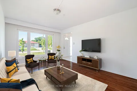 3361 Monica Dr, Mississauga, ON L4T 3E6