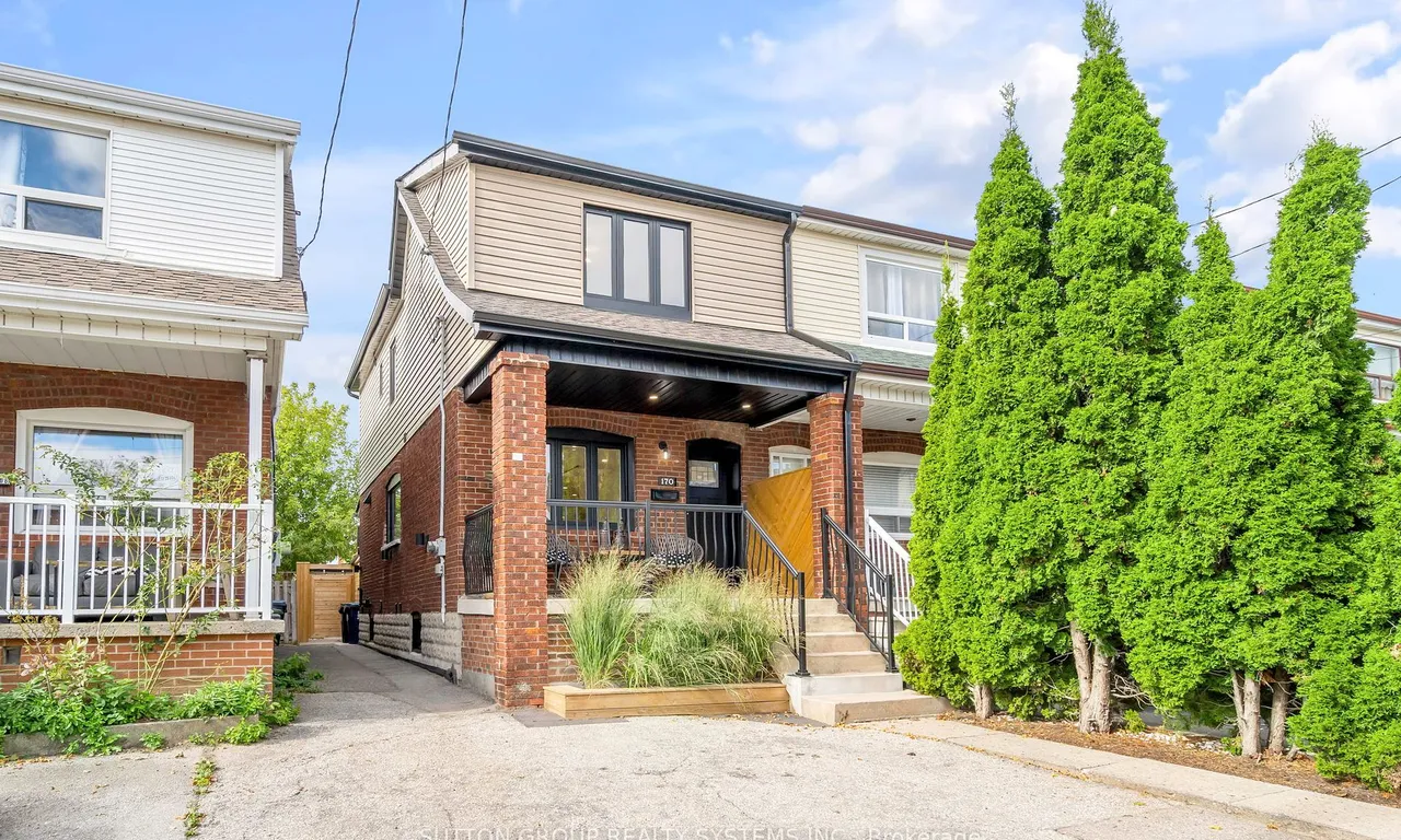 170 Prescott Ave, Toronto, ON M6N 3H1